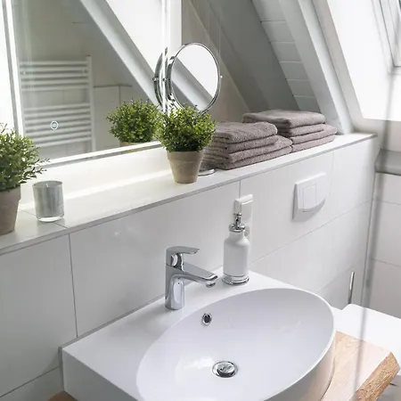 Haus Kornrade -5 Sterne Mit Sauna & Kamin زنغست